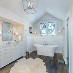 Luxury At Miles High, With 2 Free Passes * Telluride