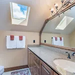 Graysill 203 - Graysill Hollow Apartment