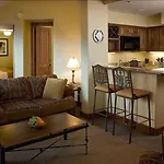 Inn At Lost Creek