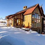 Telluride Mountain Lodge With A Private Hot Tub Ideal For A Colorado Getaway