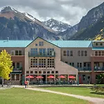 Camel's Garden Hotel 3*