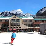 Camel\'S Garden Hotel