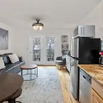 River Location 2 Blocks To Lift 7 & To The Gondola