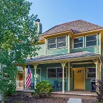 Bachman Village 25 - Bachman Nook
