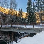 Riverside C03 Walk To Gondola Hot Tubs - 2 Bedroom 2 Ba Sleeps 6