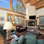 Mountain View 2 Ski-In Private Hot Tub 4Br 4.5Ba Sleeps 8