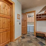 Mountain View 2 Ski-In Private Hot Tub 4Br 4.5Ba Sleeps 8