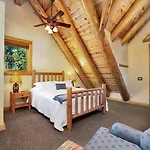 Mountain View 2 Ski-In Private Hot Tub 4Br 4.5Ba Sleeps 8