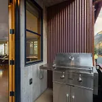 Holiday home Depot Luxury Townhome: Rooftop Hot Tub & Gondola Access *
