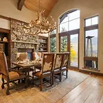 Luxury Retreat Hot Tub And Mountain View *