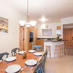 Apartment Westermere 311 By Avantstay *