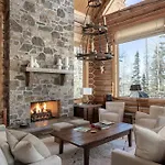 Bear - Modern Log At Easy Ski-in-out Location Telluride