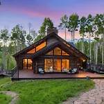 Scenic Escape - Private Deck Designer Interiors