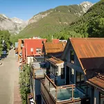 Downtown Condo - Near Gondola