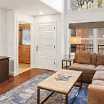 Mountain View Dream On River Trail - Hot Tub, Garage, Lift 7 Ski In Out Condo