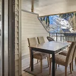 Mountain View Dream On River Trail - Hot Tub, Garage, Lift 7 In Out Apartment