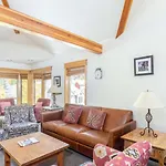 Smuggler F By Avantstay Gorgeous Condo Close To Lift 7