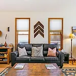 Pacific Street Townhome 514B By Avantstay