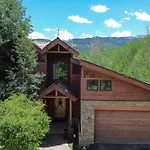 4Br With Hot Tub Walk To Chondola