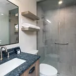 Bear Creek Lodge 205B Hotel Room