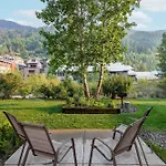 In Out Hot Tub Pool & River Views Holiday home Telluride