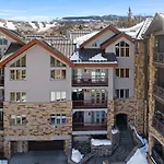 Mtn Village Retreat - Balcony Views & Steam Shower