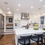 Holiday home 425 Depot Ave