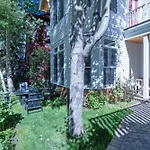425 Depot Ave Holiday home