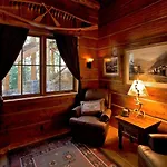 Rustic Scenic Cabin Rental Near Telluride In Mountain Village, Colorado