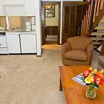 Hotel Manitou 11 By Alpine 2*