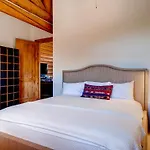 The Alpenglow At Tristant Holiday Home