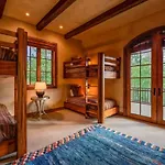 Mountain\'S Edge At See Forever Holiday Home