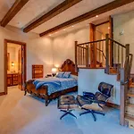 Mountain\'S Edge At See Forever Holiday Home
