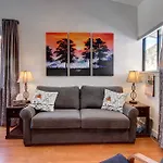 Ski View Studio