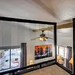 Ski View Studio