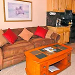 Viking Lodge 311 Apartment