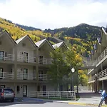 Telluride Alpine Lodge