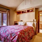 Shirana Penthouse Apartment