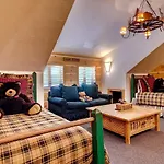 Five Woods Retreat Apartment