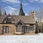 Hood Park Manor Holiday home *