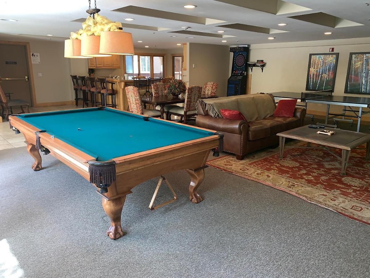 Lorian 4 True Ski-In Ski-Out Resort Condo 4Bd 3.5Ba - Sleeps 12 Telluride