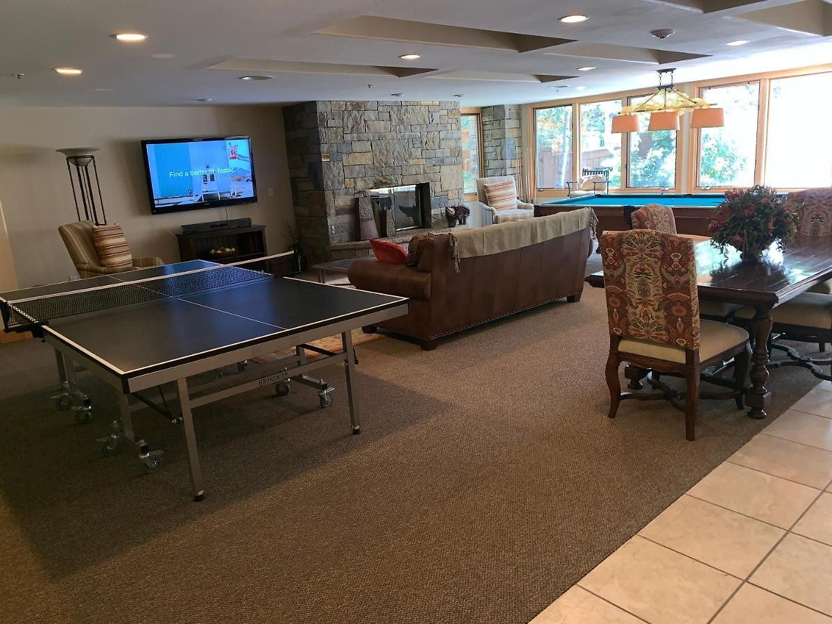 Lorian 4 True Ski-In Ski-Out Resort Condo 4Bd 3.5Ba - Sleeps 12