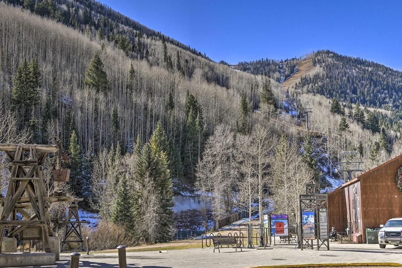 In Town - 1/2 Mi Walk To Gondola! *