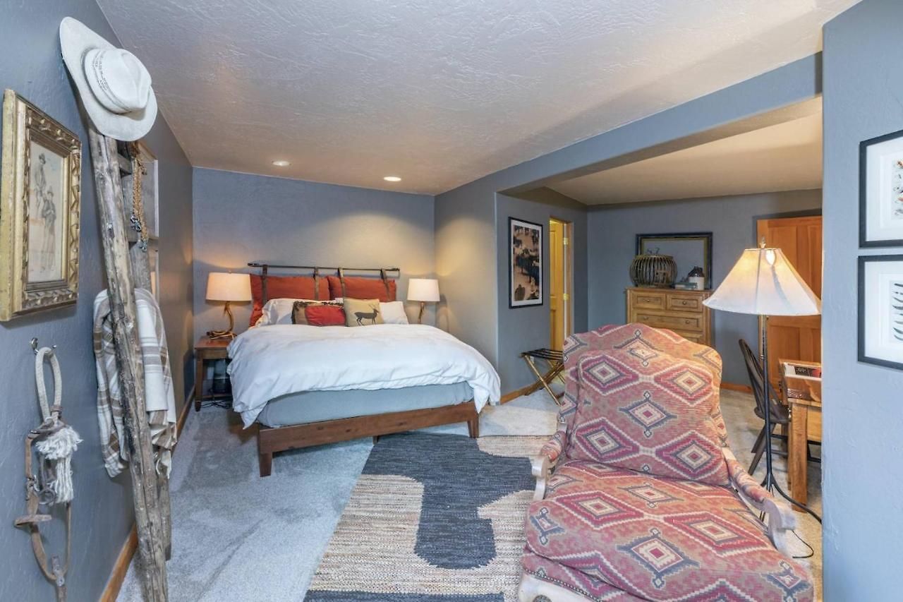 Wapiti Rd 858 ~ The Tucker * Telluride