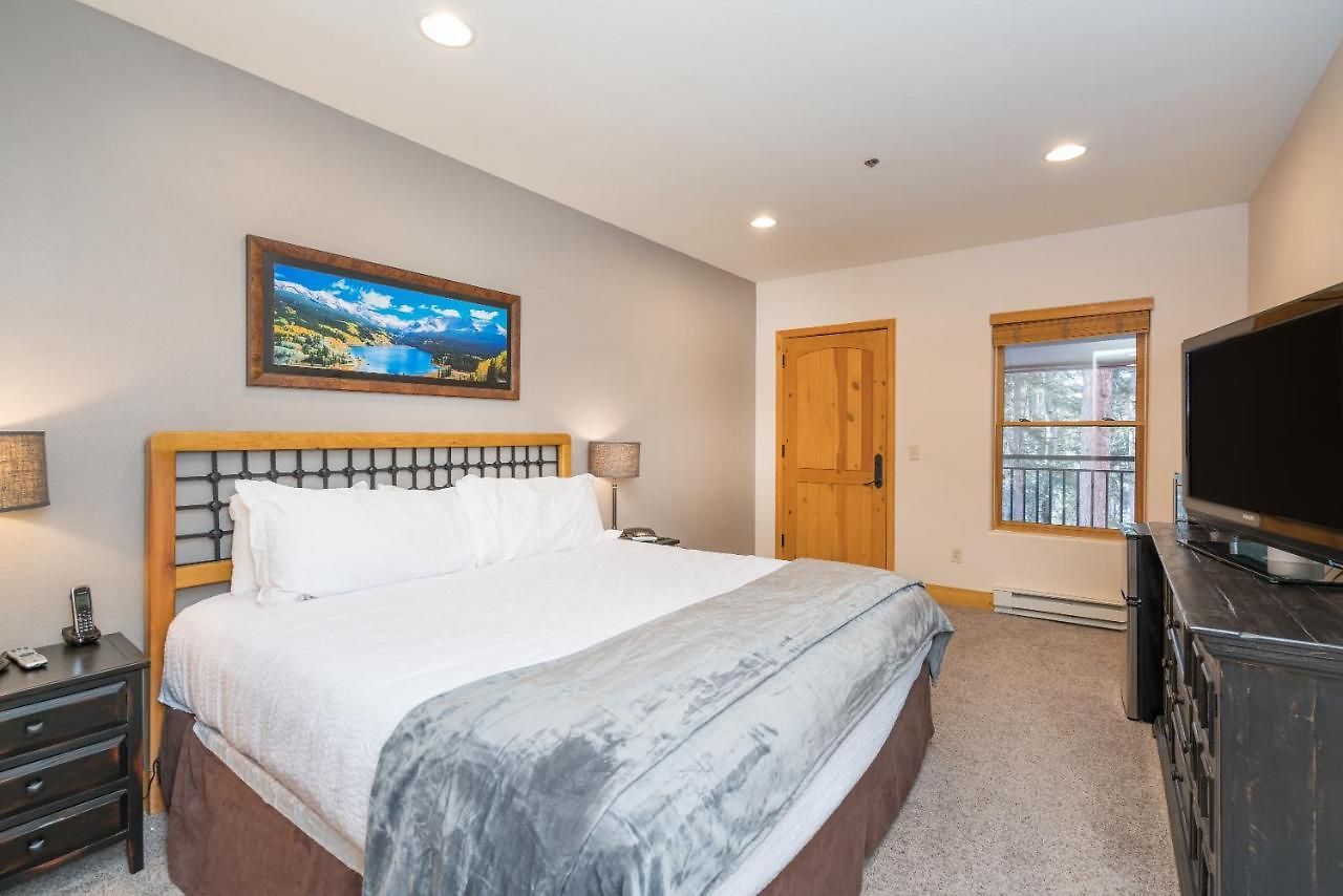 Hotel Bear Creek 303c Telluride
