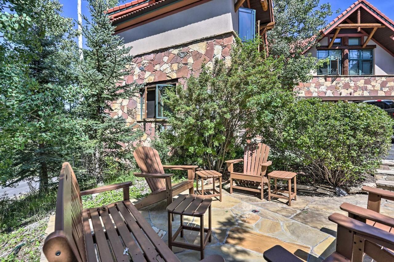 Upscale Ski-in/ski-out Escape W/ Deck + Grill Holiday home Telluride