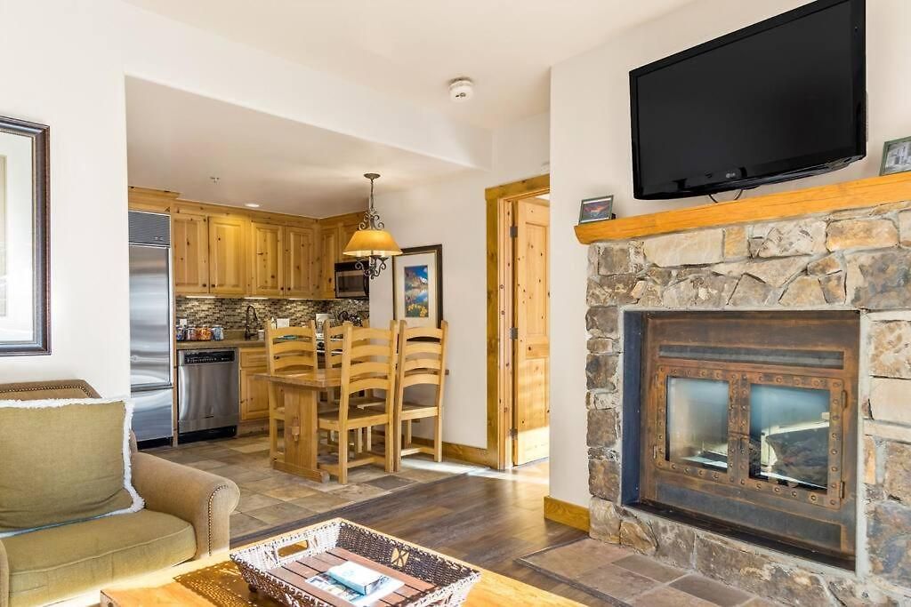 Blue Collar Boutique: Affordable Adventure Aparthotel 3*