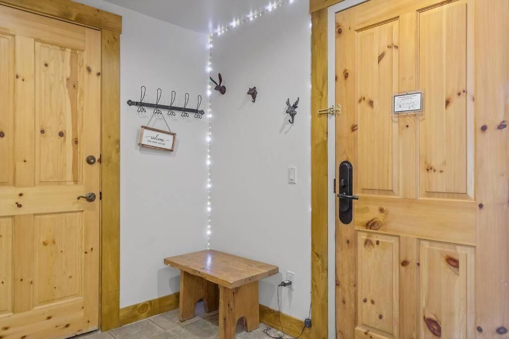 Blue Collar Boutique: Affordable Adventure Telluride