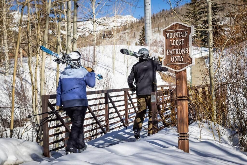 Aparthotel Blue Collar Boutique: Affordable Adventure 3*