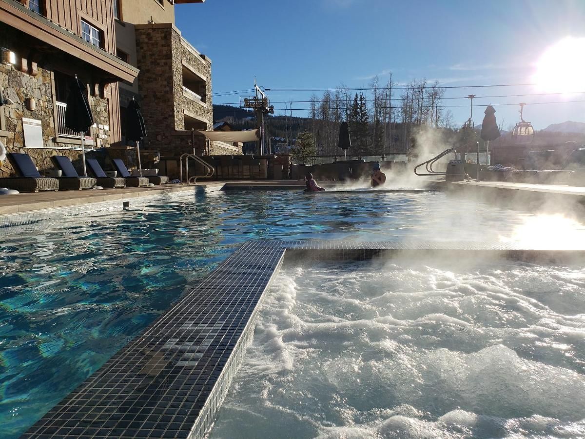 Luxury At A 5 Star At The Heart Of Mountain Village - *